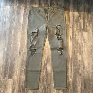 American Eagle 16 Long Army Green Jegging